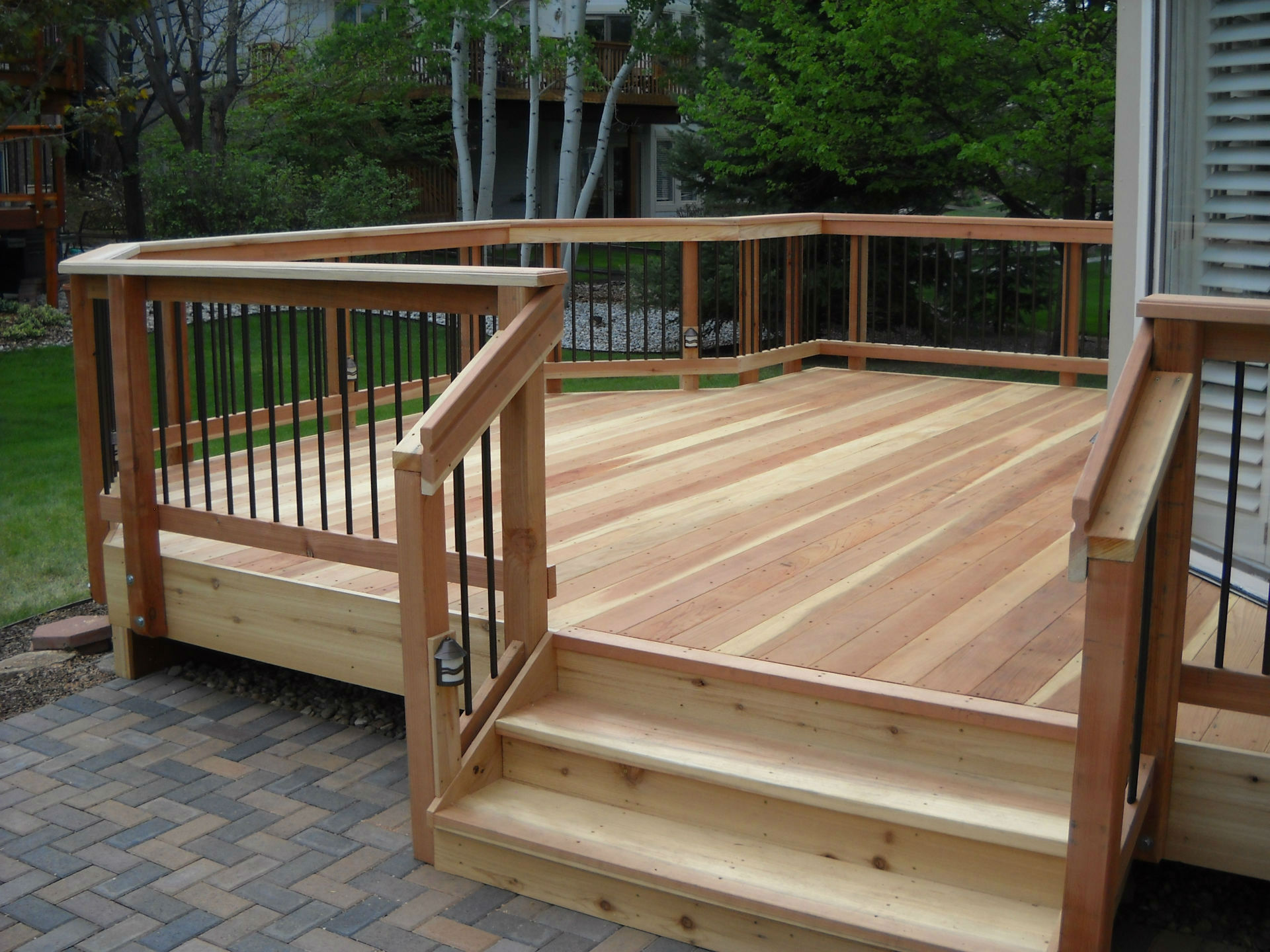 7 Dazzling Decks Under $20,000 - DeckTec Outdoor Designs
