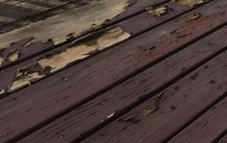 picture of peeling deck boards